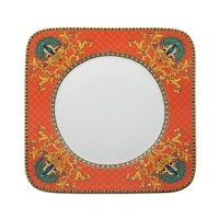 Once again, one of the very successful Gianni Versace patterns taken from the historical archives - gives life to a dinner set that is in perfect harmony with the new fusion philosophy of food. An incredible travel journey through the beautiful atmosphere of a magic landscape with birds of paradise. Once again, one of the very successful Gianni Versace patterns taken from the historical archives - gives life to a dinner set that is in perfect harmony with the new fusion philosophy of food. An incredible travel journey through the beautiful atmosphere of a magic landscape with birds of paradise.