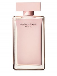 A fragrance of seduction and femininity. A warmer and enveloping way to wear Narciso Rodriguez on the skin. Musk is at the heart of For Her. The fragrant harmony of the musk expresses itself through three pulsations: pink floral, soft amber and voluptuous woods. It develops gently, rounding out the warm tones, dusted in a soft, velvety sensuality. A fragrance of seduction and femininity. A warmer and enveloping way to wear Narciso Rodriguez on the skin. Musk is at the heart of For Her. The fragrant harmony of the musk expresses itself through three pulsations: pink floral, soft amber and voluptuous woods. It develops gently, rounding out the warm tones, dusted in a soft, velvety sensuality.