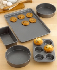 Fill your kitchen with the aroma of fresh-baked goodies. This 5-piece bakeware set lends you the ultimate versatility in baking. Features include nonstick interiors and exteriors for easy cleaning, no-hassle food release and optimum baking performance. Lifetime warranty. Model BW0105. Fill your kitchen with the aroma of fresh-baked goodies. This 5-piece bakeware set lends you the ultimate versatility in baking. Features include nonstick interiors and exteriors for easy cleaning, no-hassle food release and optimum baking performance. Lifetime warranty. Model BW0105.