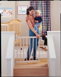 North States Hardware Mount Stairway Swing Wood Gate