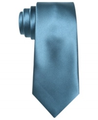 Make a singular statement. This Bar III skinny tie brightens up any monochromatic look. Make a singular statement. This Bar III skinny tie brightens up any monochromatic look.