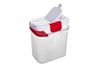 Progressive International Powdered Sugar Keeper with Built in Leveler Progressive International Powdered Sugar Keeper with Built in Leveler