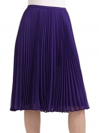 THE LOOKThin banded waistPleated silhouetteSide zip closureTHE FITAbout 27 longTHE MATERIALPolyesterFully linedCARE & ORIGINDry cleanImportedModel shown is 5'10 (177cm) wearing US size 4. THE LOOKThin banded waistPleated silhouetteSide zip closureTHE FITAbout 27 longTHE MATERIALPolyesterFully linedCARE & ORIGINDry cleanImportedModel shown is 5'10 (177cm) wearing US size 4.