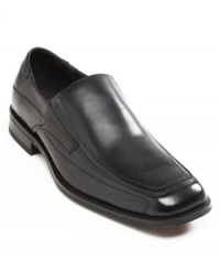 The tonal stitching around the toe and on the sides of these loafers for men adds subtle texture to this sleek slip-on pair of men's dress shoes from Alfani. The tonal stitching around the toe and on the sides of these loafers for men adds subtle texture to this sleek slip-on pair of men's dress shoes from Alfani.