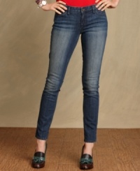 The fit of leggings with the styling of jeans - get the best of both worlds with this Tommy Hilfiger look. The fit of leggings with the styling of jeans - get the best of both worlds with this Tommy Hilfiger look.