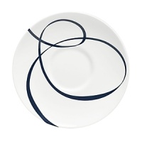 Glissé is a modern and stylized design inspired by Vera's love of figure skating. This indigo blue pattern is the ultimate new classic. Glissé is a modern and stylized design inspired by Vera's love of figure skating. This indigo blue pattern is the ultimate new classic.