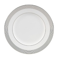 A beautiful collection for formal dining in white fine bone china with delicate platinum-hued rim accents.