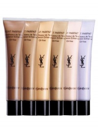 This sheer highlighter beautifies your complexion, revealing its natural glow. Three shade families complement specific parts of the face. Colour sheen shades (#2 and #3) illuminate cheekbones, forehead and chin. Colour balance shades (#1 and #4) give skin perfect tonality. Can be used alone, with day skincare or under foundation. Colour booster shades (#5 and #6) enhance complexion and make a natural tan more uniform. For best results, apply a small quantity with your fingertips. 