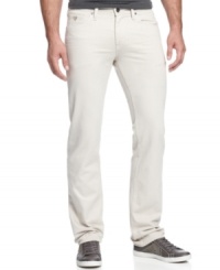 Wear it with a t-shirt or or wear it with a button-front shirt. Show the world your style with these solid straight Lincoln Fit Guess Jeans. Wear it with a t-shirt or or wear it with a button-front shirt. Show the world your style with these solid straight Lincoln Fit Guess Jeans.