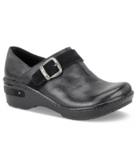 A textured strap across the vamp of Born's Bina flats gives this easy style a trendy update. A textured strap across the vamp of Born's Bina flats gives this easy style a trendy update.