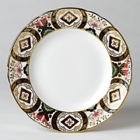 Royal Crown Derby has produced only the finest English bone china for over 250 years. Chelsea Garden is an intricate, textured pattern inspired by the textures and weaves of flowers and plants. Royal Crown Derby has produced only the finest English bone china for over 250 years. Chelsea Garden is an intricate, textured pattern inspired by the textures and weaves of flowers and plants.