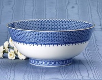 Mottahedeh Blue Lace Salad Bowl 9 in Mottahedeh Blue Lace Salad Bowl 9 in