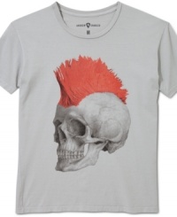 Whether your on your board or on the street, this graphic t-shirt from Andrew Charles is style that shreds. Whether your on your board or on the street, this graphic t-shirt from Andrew Charles is style that shreds.
