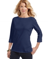 A classic silhouette rendered in soft cotton makes Karen Scott's top an essential for all seasons. A classic silhouette rendered in soft cotton makes Karen Scott's top an essential for all seasons.