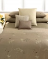 This Calvin Klein Home Sapling sheet provides endless comfort with 280-thread count Egyptian cotton sateen fabric.