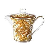 The most legendary figure of Asian mythology, the red dragon rises majestically from this fabulously opulent dinnerware from Rosenthal Meets Versace, conveying all its might and glory. Each piece features ornate golden baroque patterns and four small medallions representing the sun, and the Versace medusa decorates the background. The most legendary figure of Asian mythology, the red dragon rises majestically from this fabulously opulent dinnerware from Rosenthal Meets Versace, conveying all its might and glory. Each piece features ornate golden baroque patterns and four small medallions representing the sun, and the Versace medusa decorates the background.
