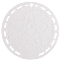 Le Creuset Silicone 8 Round French Trivet, White Le Creuset Silicone 8 Round French Trivet, White