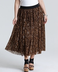 Petal-soft pleats lend movement to a vibrant animal-print for a VINCE CAMUTO PLUS skirt that moves effortlessly through your day. Petal-soft pleats lend movement to a vibrant animal-print for a VINCE CAMUTO PLUS skirt that moves effortlessly through your day.