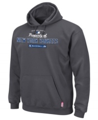 Start the wave! Get the excitement of baseball season rolling with this MLB New York Yankees hoodie from Majestic. Start the wave! Get the excitement of baseball season rolling with this MLB New York Yankees hoodie from Majestic.