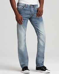 A lighter wash and fading detail lend relaxed, weekend-perfect style to these straight-leg jeans form Buffalo. A lighter wash and fading detail lend relaxed, weekend-perfect style to these straight-leg jeans form Buffalo.