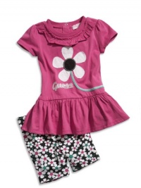 GUESS Kids Girls Baby Girl Applique Tee with Biker Short , VIOLET (24M) GUESS Kids Girls Baby Girl Applique Tee with Biker Short , VIOLET (24M)