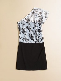 She'll be bold in this striking, one-shoulder, chiffon design with contrasting top and bottom for an edgy appeal.Asymmetrical necklineOne-shoulderPullover styleElastic waistbandPolyesterHand washImported She'll be bold in this striking, one-shoulder, chiffon design with contrasting top and bottom for an edgy appeal.Asymmetrical necklineOne-shoulderPullover styleElastic waistbandPolyesterHand washImported