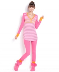 Youthful and fun. Jenni's Ski Bunny top features long-sleeves and a pretty striped pattern, while the thermal pants feature a comfy elastic waistband. Youthful and fun. Jenni's Ski Bunny top features long-sleeves and a pretty striped pattern, while the thermal pants feature a comfy elastic waistband.