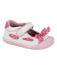 Put bows on her toes to keep her pretty and comfy with these cute Stride Rite shoes made to let her move the way she's meant to. Put bows on her toes to keep her pretty and comfy with these cute Stride Rite shoes made to let her move the way she's meant to.