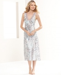 Lovely prints add a sense of energized texture to Jones New York's printed satin gown.