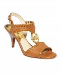 Flaunt your MK love with the Kalle sandal from MICHAEL Michael Kors. A gold tone logo plate at the front sets the scene for an eye-catching, strappy design.