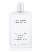 Discover water's force with L'Eau d'Issey Pour Homme. Spicy, fresh and woody, this masculine fragrance evokes strength and vitality through a stream of invigorating sensations.