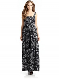 THE LOOKEmbroidered floral printScoopneckSleevelessRuched bodicePleated skirtSide zip closureTHE FITAbout 57 from shoulder to hemTHE MATERIALCottonFully linedCARE & ORIGINDry cleanImportedModel shown is 5'9 (175cm) wearing US size 4. THE LOOKEmbroidered floral printScoopneckSleevelessRuched bodicePleated skirtSide zip closureTHE FITAbout 57 from shoulder to hemTHE MATERIALCottonFully linedCARE & ORIGINDry cleanImportedModel shown is 5'9 (175cm) wearing US size 4.