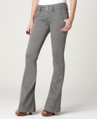 Super-cute and instantly flattering, these flared jeans from Buffalo David Bitton lend an on-trend touch to cropped sweaters or plain tees! Super-cute and instantly flattering, these flared jeans from Buffalo David Bitton lend an on-trend touch to cropped sweaters or plain tees!