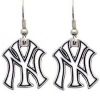 New York Yankees Fashion Dangle Earrings New York Yankees Fashion Dangle Earrings