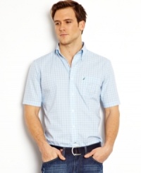 Get your preppy summer look ironed out. This wrinkle resistant shirt from Nautica is an easy style choice. Get your preppy summer look ironed out. This wrinkle resistant shirt from Nautica is an easy style choice.