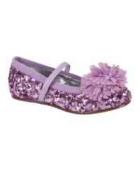 Her feet will feel fancy and free in these lightweight sequin shoes from Stride Rite. Her feet will feel fancy and free in these lightweight sequin shoes from Stride Rite.