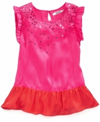 Add a dash of electric pink and lipstick red to her everyday wardrobe with this feminine DKNY top. Add a dash of electric pink and lipstick red to her everyday wardrobe with this feminine DKNY top.
