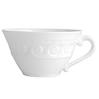 The Louvre dinnerware collection takes its design inspiration from architectural motifs that adorn the exterior of the Louvre museum. Casual or formal, this collection offers great practicality and adapts to every occasion. Oven and dishwasher safe, many of the bakeware pieces transition from oven to table. The Louvre dinnerware collection takes its design inspiration from architectural motifs that adorn the exterior of the Louvre museum. Casual or formal, this collection offers great practicality and adapts to every occasion. Oven and dishwasher safe, many of the bakeware pieces transition from oven to table.