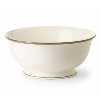 Kate Spade Sonora Knot is a clean & classic dinnerware collection in Bone china with gold and platinum bands. Featuring lustrous gold, platinum and black rim accents. Dishwasher safe. Kate Spade Sonora Knot is a clean & classic dinnerware collection in Bone china with gold and platinum bands. Featuring lustrous gold, platinum and black rim accents. Dishwasher safe.