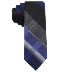 Plaid and simple. This Calvin Klein tie brings a whole new pattern to your tie collection. Plaid and simple. This Calvin Klein tie brings a whole new pattern to your tie collection.
