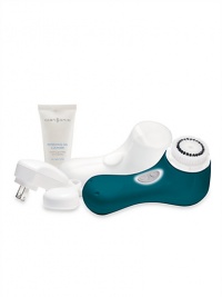 Mia 2 allows you to customize your skin care needs while still providing all the sonic cleansing benefits with a compact, travel-friendly design. Set includes Limited Edition Peacock Mia 2, Sensitive Brush Head, pLink Charger, Travel Case, and 1 oz. Refreshing Gel Cleanser. 