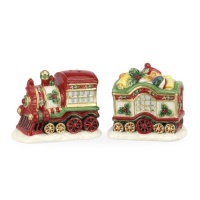 Spode Christmas Tree Salt and Pepper Shakers Train Set, 3.25-Inch