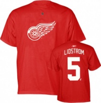 Nicklas Lidstrom Reebok Red Name and Number Detroit Red Wings T-Shirt Nicklas Lidstrom Reebok Red Name and Number Detroit Red Wings T-Shirt