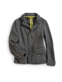THE LOOKNotched collarConcealed zip-frontLogo button frontChest welt pocketDual flap pocketsLong sleeves with button cuffsRound metal logo detail at frontRoberto Cavalli Devils patch at backTHE MATERIALCottonCARE & ORIGINMachine washMade in Italy THE LOOKNotched collarConcealed zip-frontLogo button frontChest welt pocketDual flap pocketsLong sleeves with button cuffsRound metal logo detail at frontRoberto Cavalli Devils patch at backTHE MATERIALCottonCARE & ORIGINMachine washMade in Italy