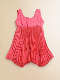 Scoopneck tank with striking back zipper is complimented by a prettily pleated, full skirt with asymmetrical hem for a twirl-ready ensemble.ScoopneckSleevelessBack zipperUneven hemTop: PolyesterSkirt: 96% silk/4% spandexDry cleanMade in the USA Scoopneck tank with striking back zipper is complimented by a prettily pleated, full skirt with asymmetrical hem for a twirl-ready ensemble.ScoopneckSleevelessBack zipperUneven hemTop: PolyesterSkirt: 96% silk/4% spandexDry cleanMade in the USA