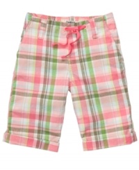 Plaid and proper. These capri pants from Osh Kosh add a little fun to her pint-size, preppy style. Plaid and proper. These capri pants from Osh Kosh add a little fun to her pint-size, preppy style.