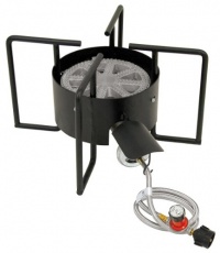 Bayou Classic KAB6 Bayou Cooker with Hose Guard Bayou Classic KAB6 Bayou Cooker with Hose Guard