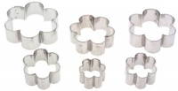 Ateco Graduated Daisy Cookie Cutters, Set of 6 Ateco Graduated Daisy Cookie Cutters, Set of 6