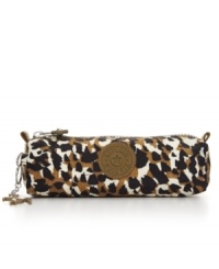 This pencil case from Kipling is a handy tool for the artist, designer or writer on the go. Available in a range of looks. This pencil case from Kipling is a handy tool for the artist, designer or writer on the go. Available in a range of looks.