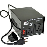Goldsource STU-200 Step Up/Down Voltage Transformer Converter - AC 110/220 V - 200 Watt Goldsource STU-200 Step Up/Down Voltage Transformer Converter - AC 110/220 V - 200 Watt